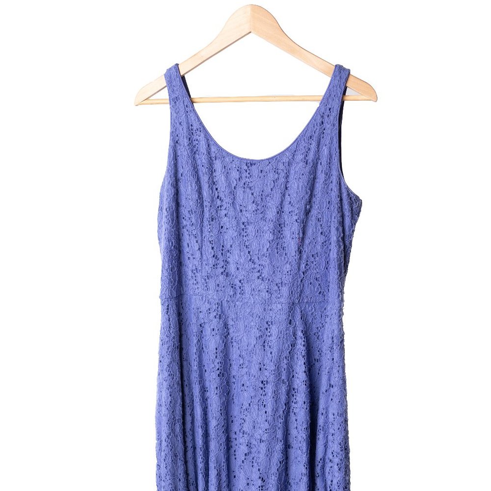 Lace knee length dress